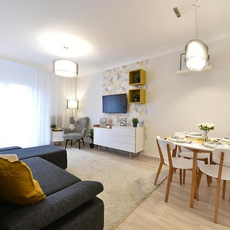 Kiralykut 1 Apartman - Ingyen Parkolas, Bicajok, Ac Székesfehérvár Exteriör bild