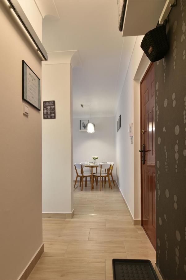 Kiralykut 1 Apartman - Ingyen Parkolas, Bicajok, Ac Székesfehérvár Exteriör bild